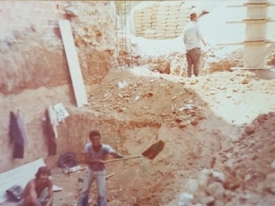 Δουλειά, στην οικοδομή 1979