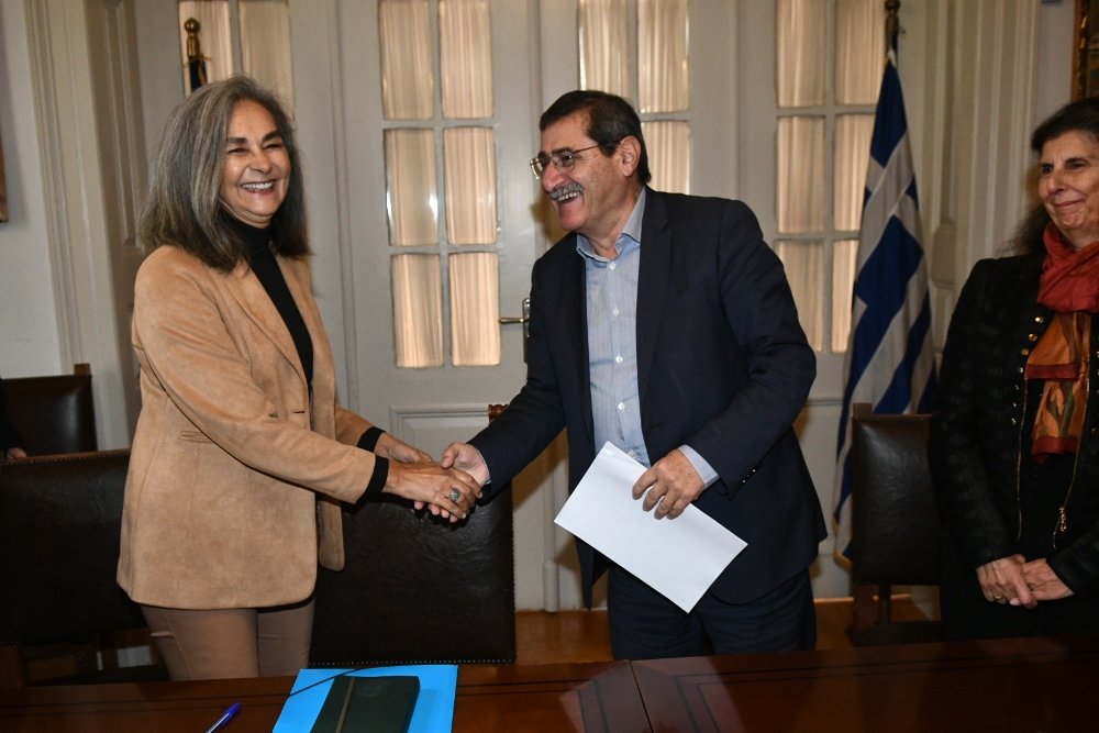Υπογράφηκε το μνημόνιο συνεργασίας Δήμου Πατρέων - ΣΕΓΑΣ